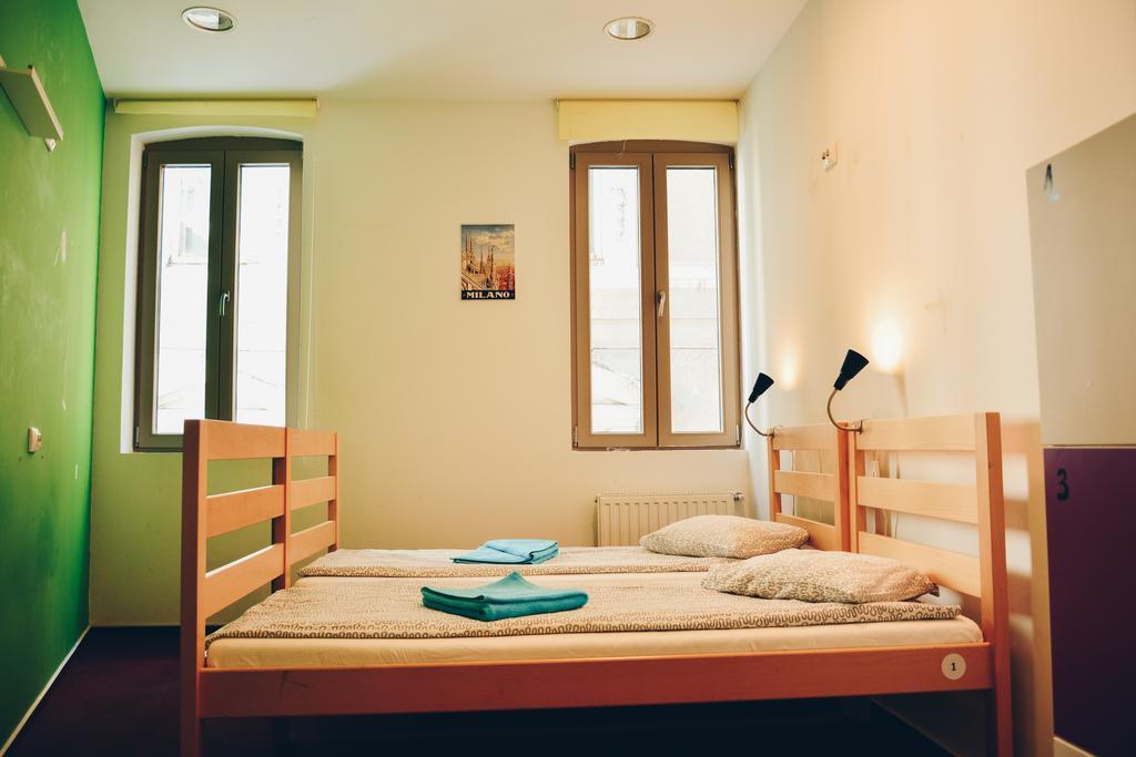 Pura Vida Sky Bar & Hostel Bukurešť Exteriér fotografie